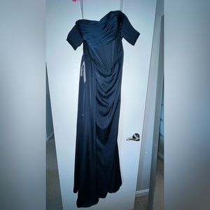 NWT Never Worn Azazie x Kendall + Kylie OFF THE SHOULDER SATIN BRIDESMAID DRESS